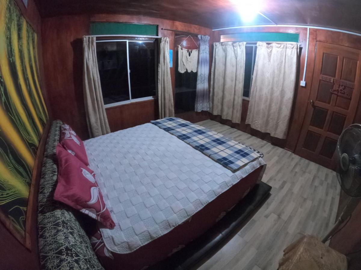 Tajau Laut Homestay